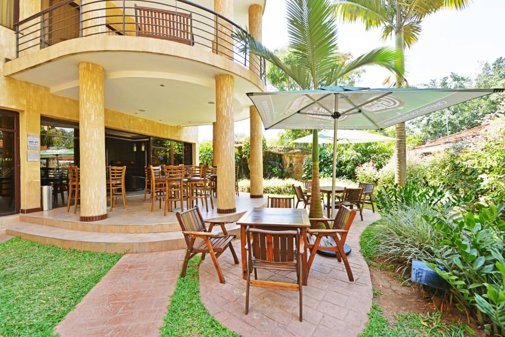 Primate Lodge